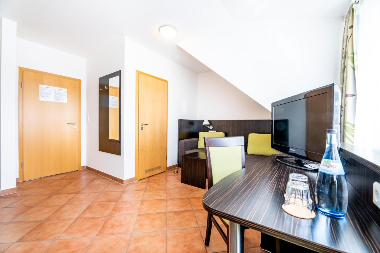 My Airport Hotel Stuttgart-Airport-Messe Лайнфелден-Ехтердинген Екстериор снимка